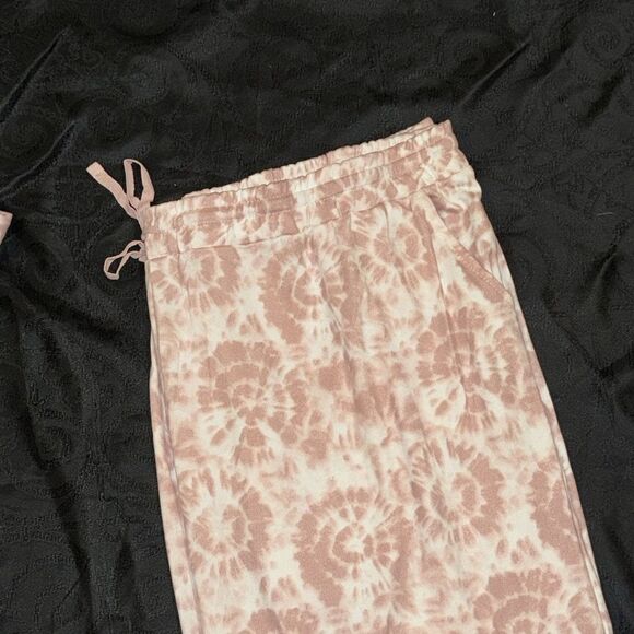 INK + IVY PAJAMA SET - Picture 3 of 11